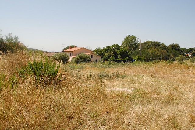 VENDESI TERRENO EDIFICABILE CORTONA